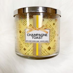 Bath and Body Works || Champagne Toast 3-wick